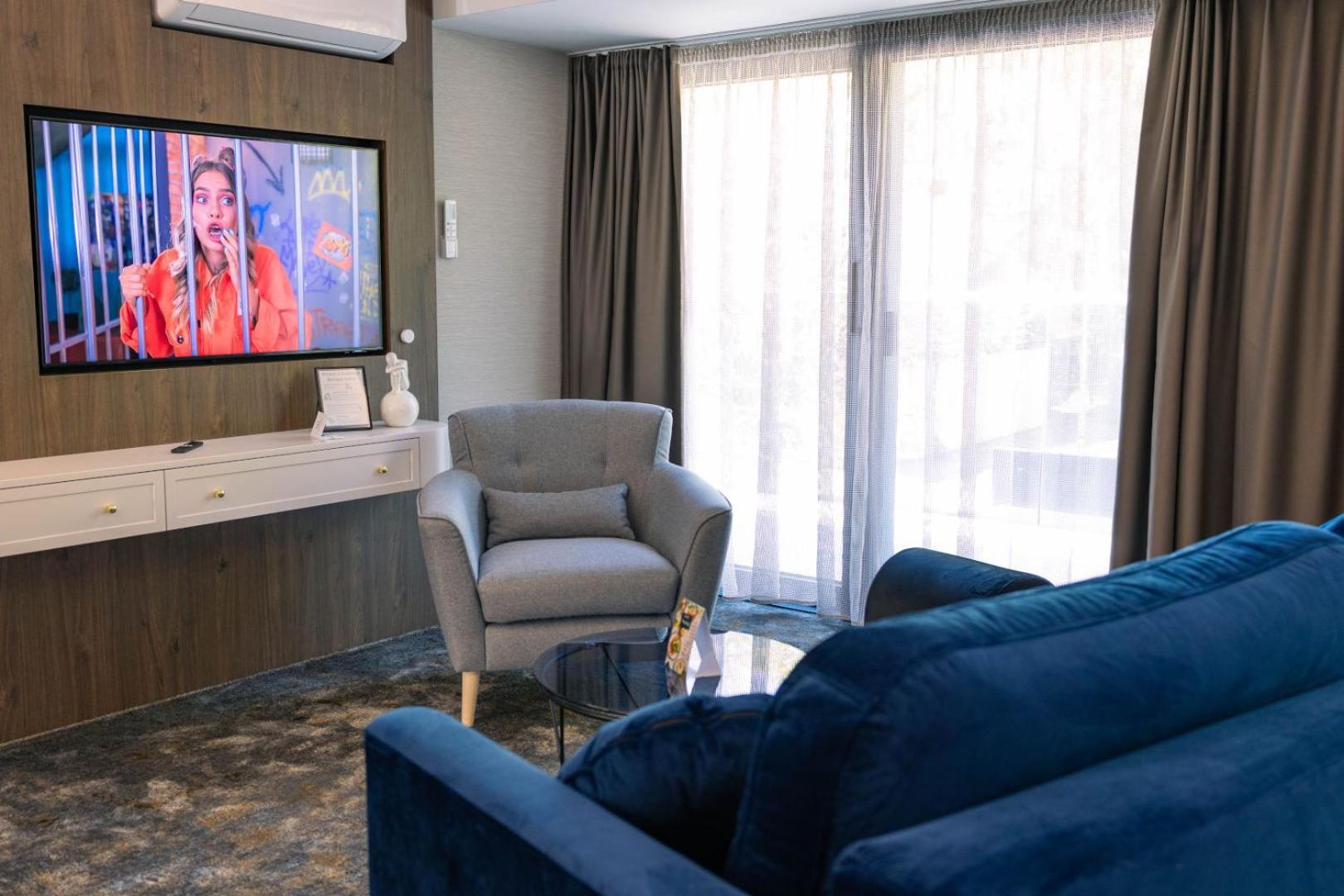 Boulevard Boutique Suites ウェバ エクステリア 写真